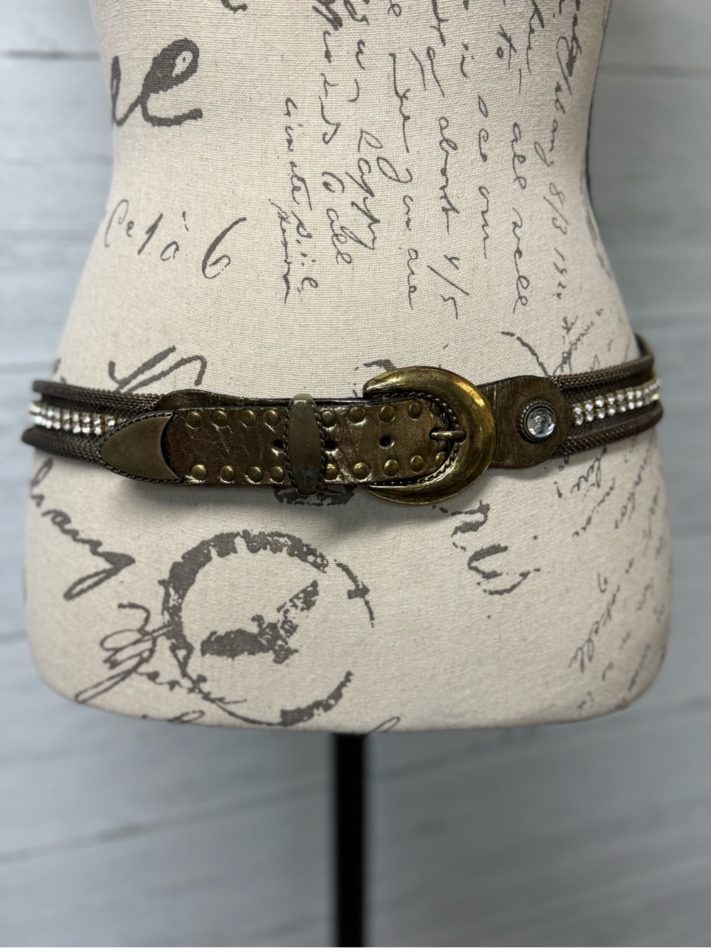 Vintage Sand Castle Rhinestone Women’s Fashion Belt